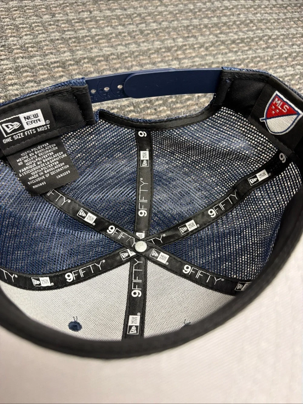 New Era Navy Sporting KC 9FIFTY Mesh Back Snapback OS NWOT